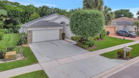 3932 Summer Chase Ct, Lake Worth, FL 33467
