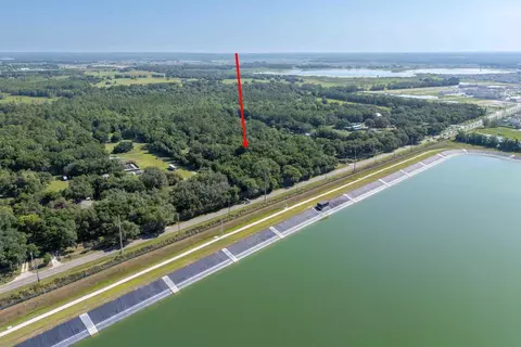 30647 Elam Rd, Wesley Chapel, FL 33545