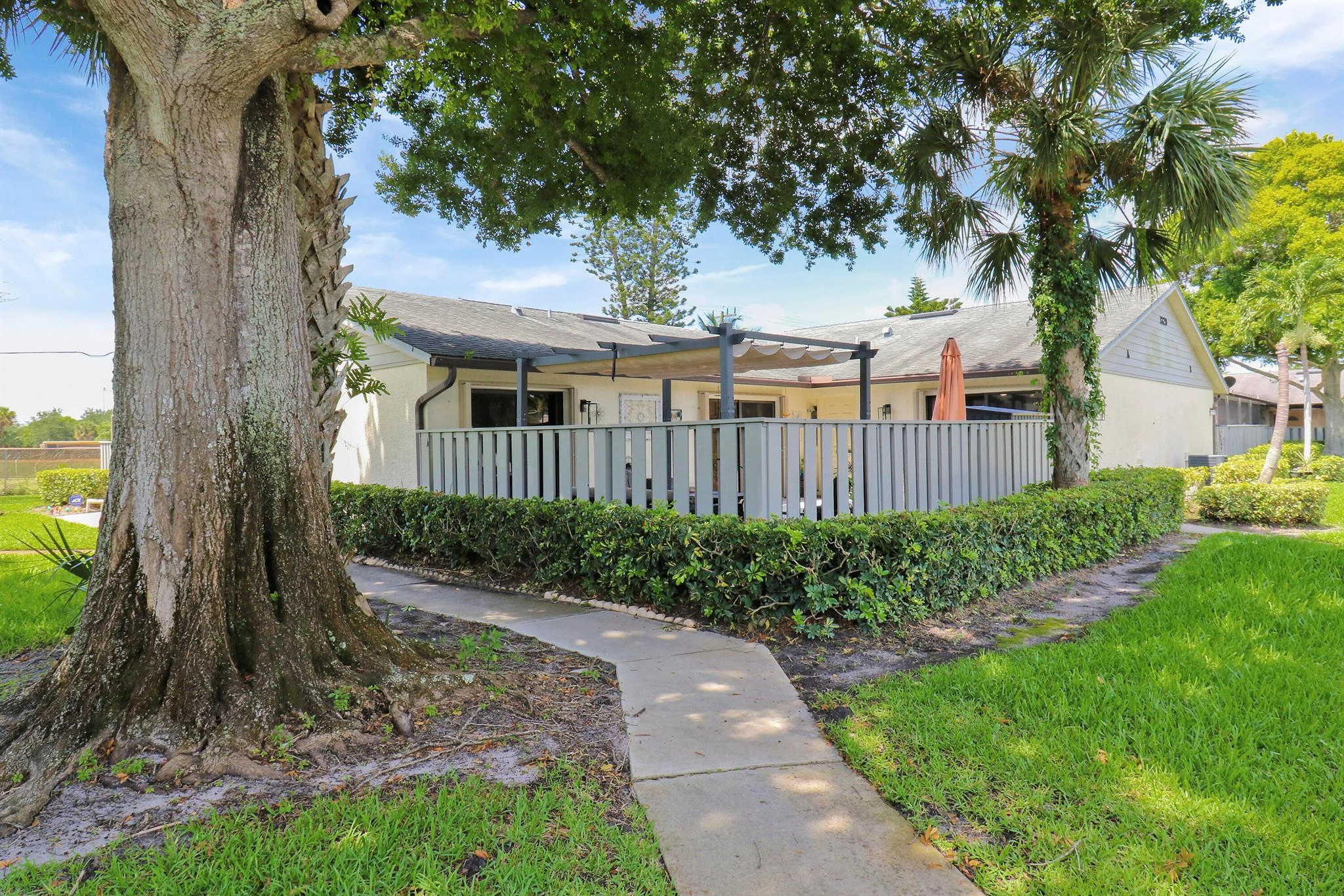 1329 Peppertree Trl Unit A  