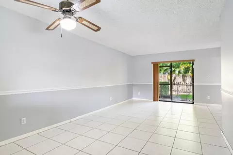 15813 W Waterside #106, Sunrise, FL 33326