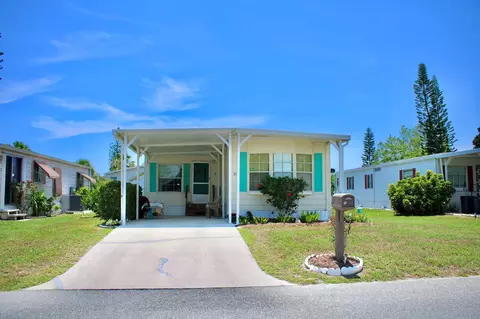 10 Del Sol Rd, Port Saint Lucie, FL 34952