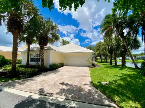 9005 Baybury, West Palm Beach, FL 33411
