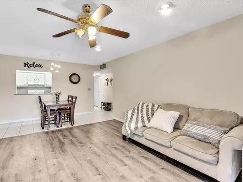 4156 NW 90th #204, Coral Springs, FL 33065