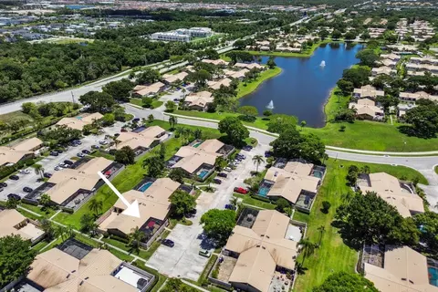 5916 Golden Eagle Cir, Palm Beach Gardens, FL 33418
