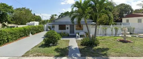 834 Kaye St, West Palm Beach, FL 33405