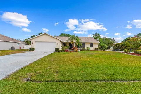 799 SE Fallon, Port Saint Lucie, FL 34983