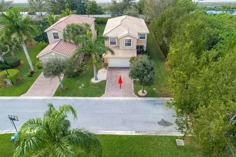 10405 Yarrow Dr, Boynton Beach, FL 33437