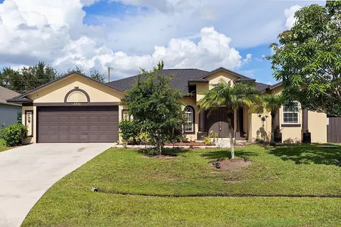 3305 SW Frankford St, Port Saint Lucie, FL 34953