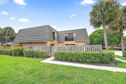 606 6th Way, West Palm Beach, FL 33407