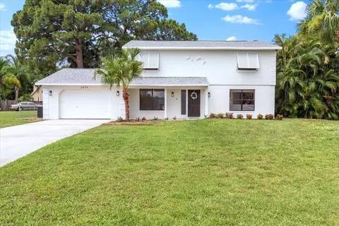 2474 SE Calais St, Port Saint Lucie, FL 34952