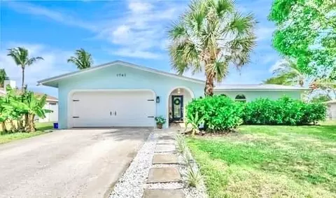 1741 SW 11th St, Boca Raton, FL 33486