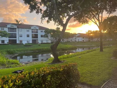 5171 Floria Dr #B, Boynton Beach, FL 33437