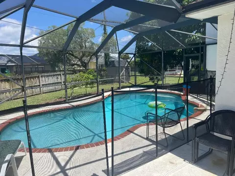 4605 NW Gastonia, Port Saint Lucie, FL 34983