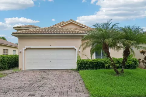 5540 Spanish River Rd, Fort Pierce, FL 34951