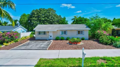 307 SW 10th, Delray Beach, FL 33444
