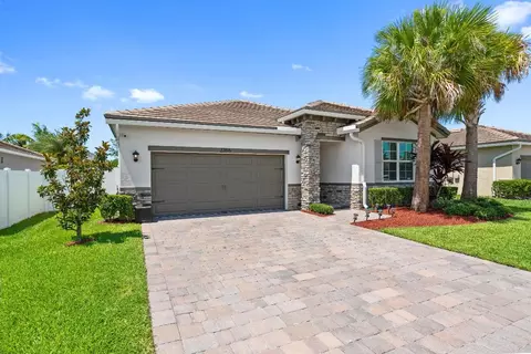2355 SW Strawberry, Palm City, FL 34990