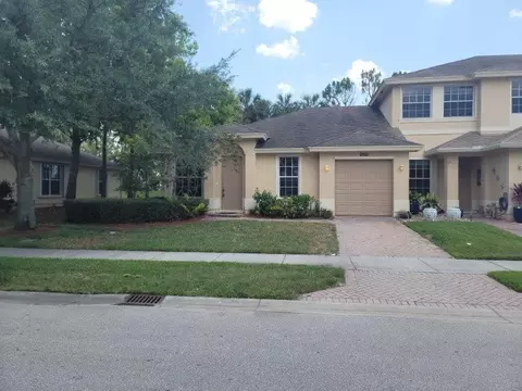 9961 E Villa Cir, Vero Beach, FL 32966