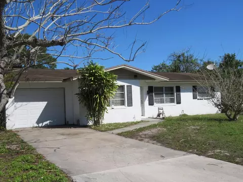 1904 San Marcos, Fort Pierce, FL 34946