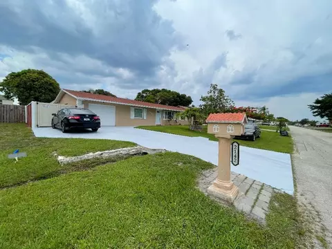 2142 SE Stonecrop, Port Saint Lucie, FL 34984