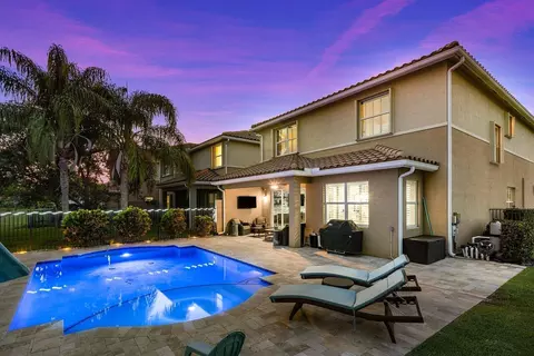 8236 Calabria Lks, Boynton Beach, FL 33473