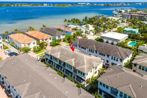621 Windward S, Boynton Beach, FL 33435