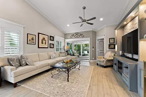 2390 SW Foxpoint Way, Palm City, FL 34990