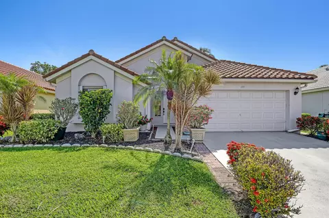 155 St Michaels Ct, Jupiter, FL 33458