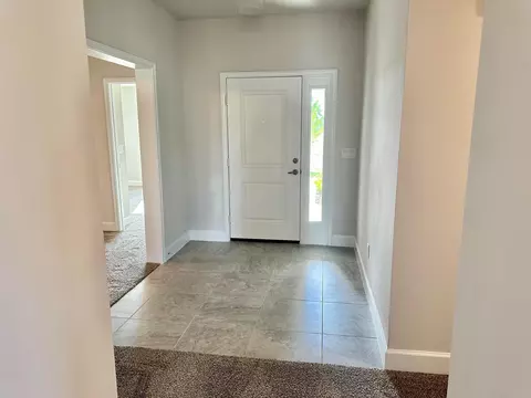 5165 Modeno St, Fort Pierce, FL 34951