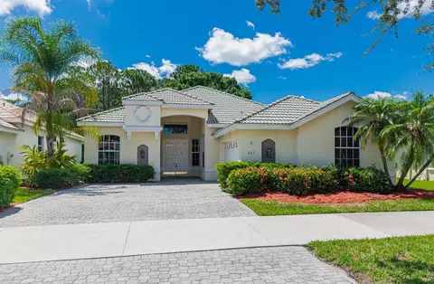 623 SW Lake Charles, Port Saint Lucie, FL 34986