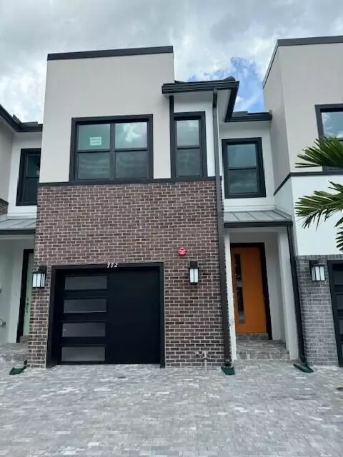 772 NW 82nd, Plantation, FL 33324