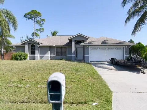 517 NW Placid, Port Saint Lucie, FL 34983