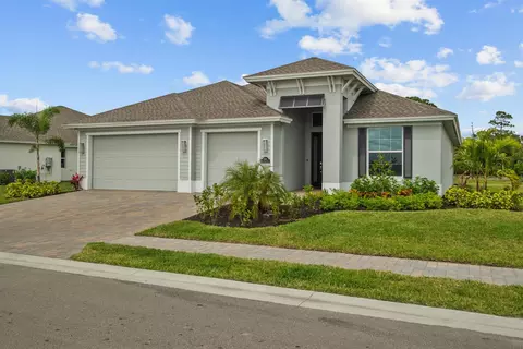 6481 High Pointe Cir, Vero Beach, FL 32967