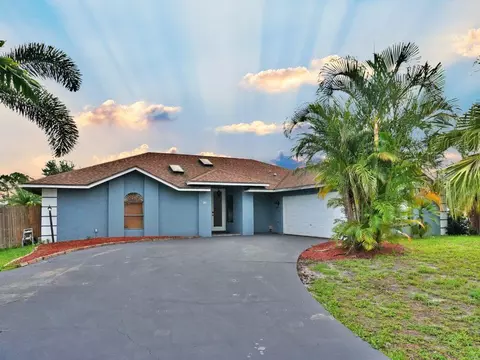 925 SE Streamlet, Port Saint Lucie, FL 34983