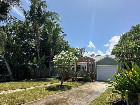 3713 N Flagler Dr, West Palm Beach, FL 33407