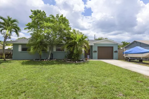 1301 SE Sand Dollar, Stuart, FL 34996