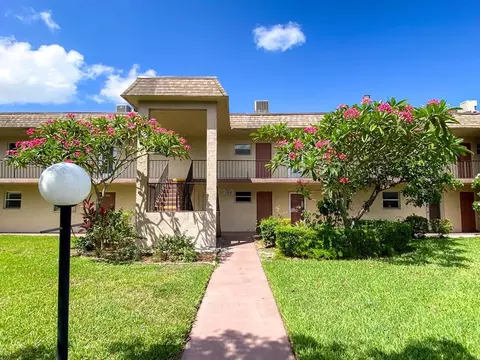 700 Lori Dr #202, Palm Springs, FL 33461