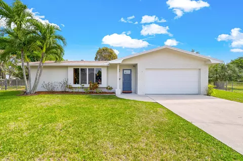 1701 SW 7th St, Boca Raton, FL 33486