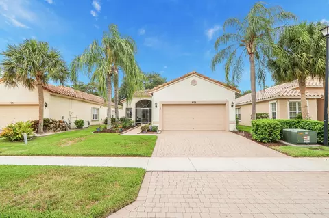 629 NW Whitfield Way, Saint Lucie West, FL 34986