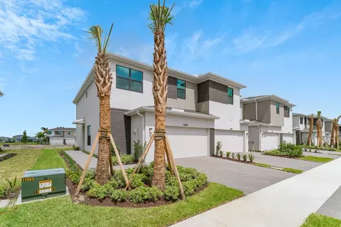 14199 SW Solange St, Port Saint Lucie, FL 34987