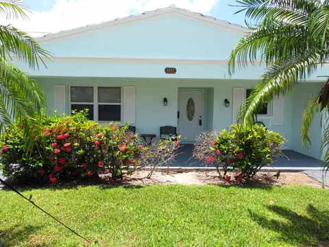 1217 Surf #2, Riviera Beach, FL 33404
