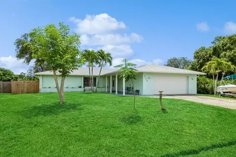 125 NW Broadview St, Port Saint Lucie, FL 34983