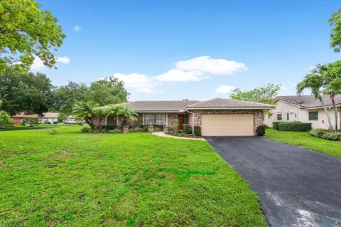 9900 NW 1st Ct, Coral Springs, FL 33071