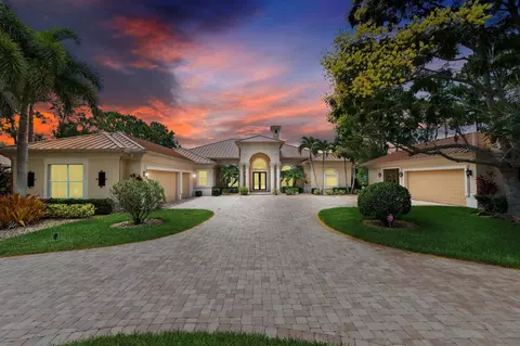 9619 Enclave Cir, Port Saint Lucie, FL 34986