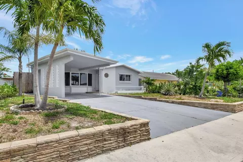 518 S B St, Lake Worth Beach, FL 33460