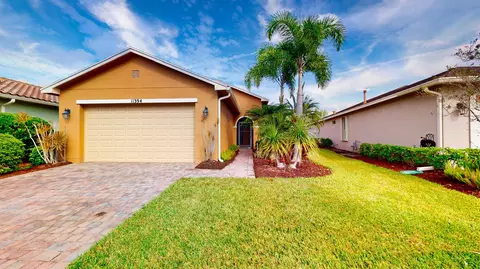 11394 SW Mountain Ash Cir, Port Saint Lucie, FL 34987