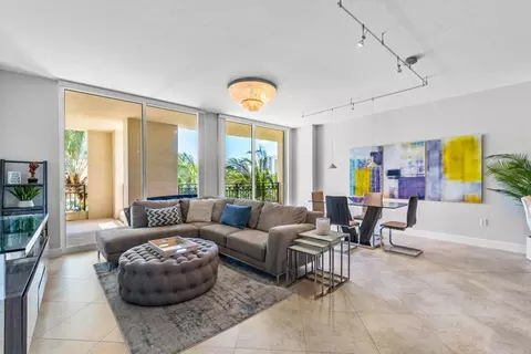 550 Okeechobee Blvd #301, West Palm Beach, FL 33401