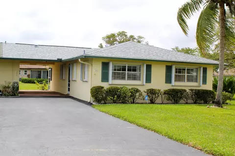 244 Cardinal Ln, Delray Beach, FL 33445