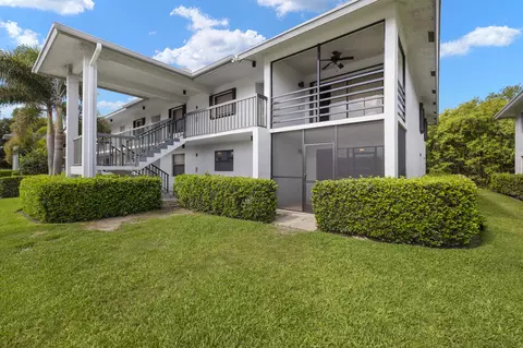 1210 SE Parkview #5, Stuart, FL 34994