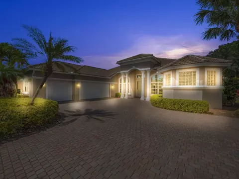 948 SW Bromelia Ter, Stuart, FL 34997