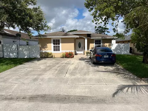 261 Jennings Ave, Greenacres, FL 33463